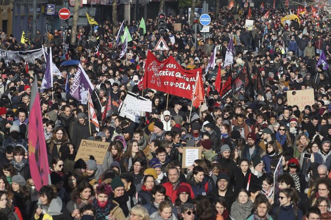 Así fueron las marchas en la ciudad de Rennes, al oeste de Francia. Crédito: David Vincent/AP