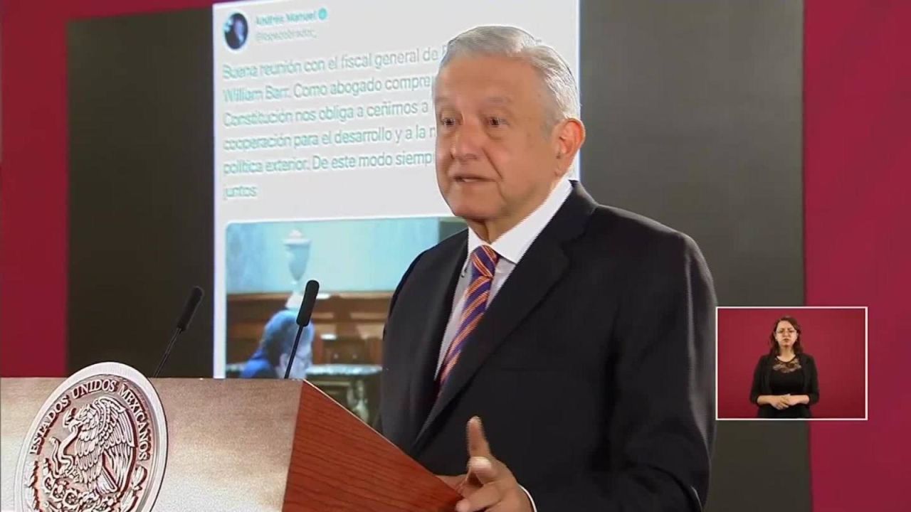 CNNE 741921 - amlo mantiene postura de no intervencion tras visita de barr