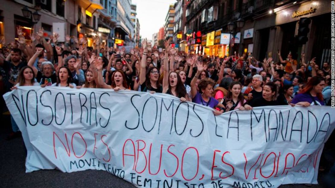 Manifestantes durante una protesta por el caso de La Manada, en 2018, en Madrid.