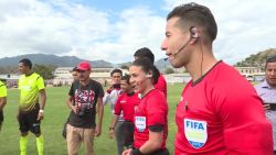 CNNE 742620 - el dificil camino de ser arbitra en un juego de hombres