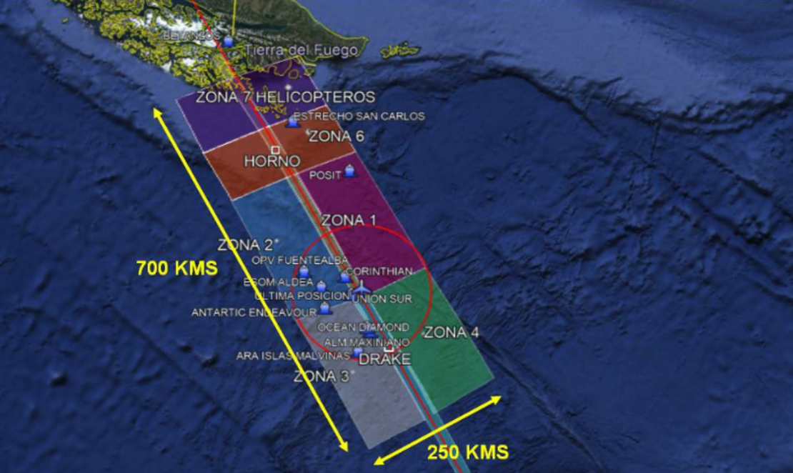 Había 17 miembros de la tripulación y otros 21 pasajeros a bordo, que se dirigían a realizar “tareas de apoyo logístico”, como reparar el oleoducto flotante que proporciona combustible para la base, dijo la Fuerza Aérea.