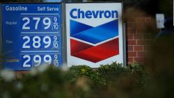 CNNE 744270 - chevron esta amortizando hasta us$11-000 millones en activos