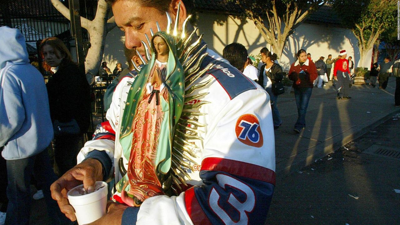 CNNE 744538 - la celebracion de la virgen morena en los angeles