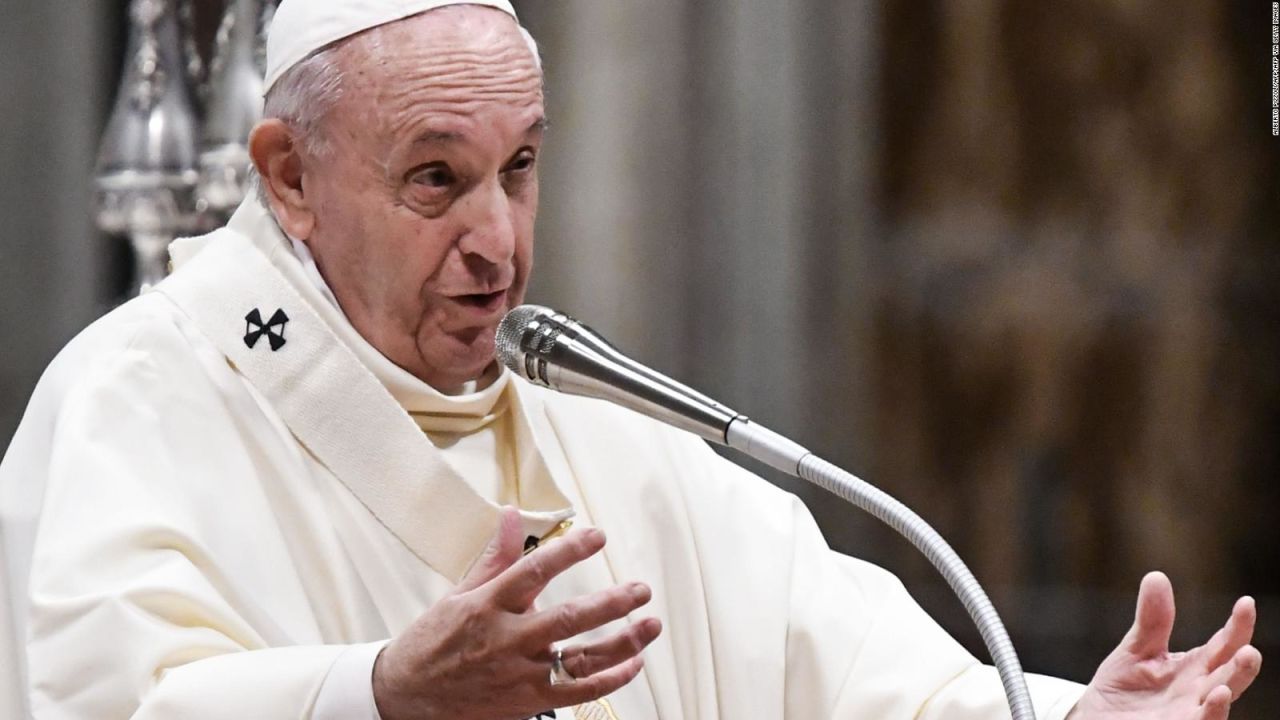 CNNE 744665 - papa celebra misa en honor a la virgen de guadalupe