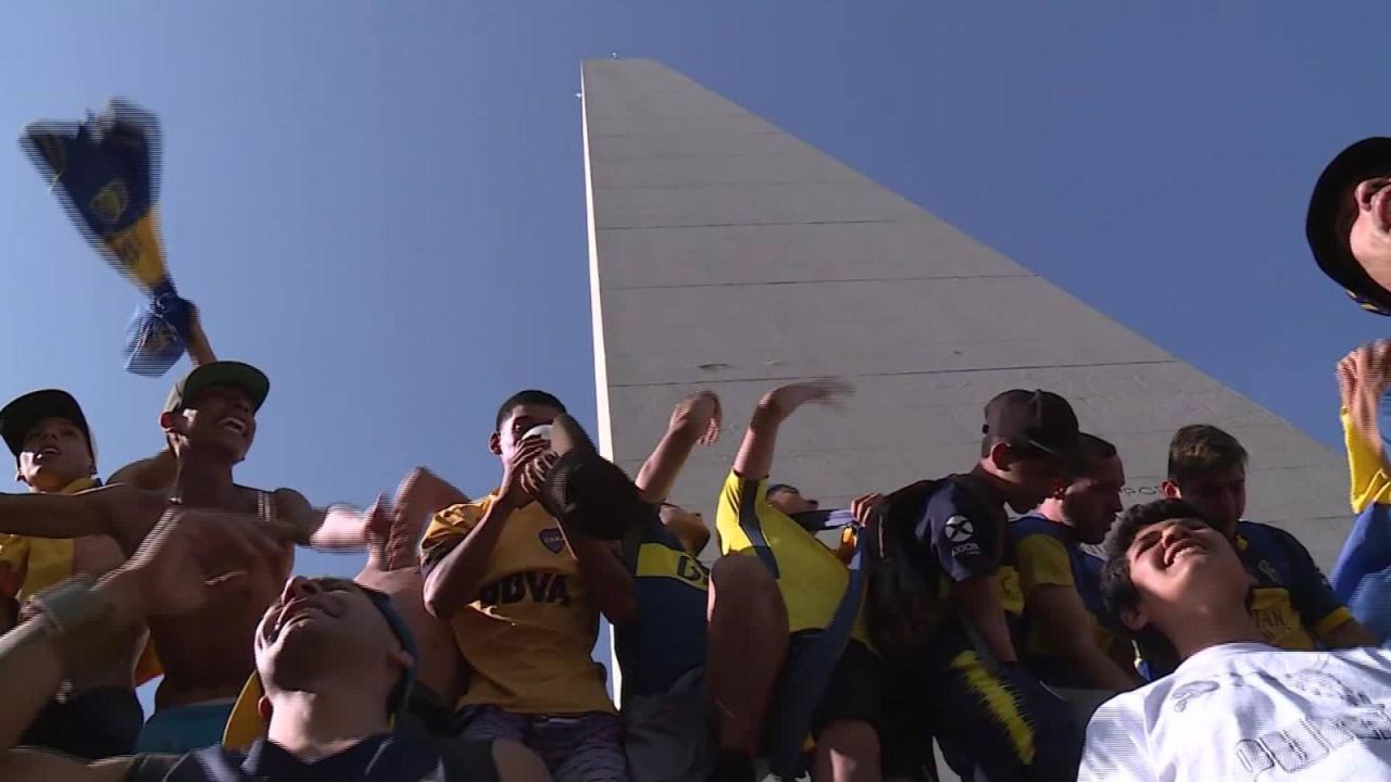 CNNE 744812 - hinchas del boca juniors festejan su dia en buenos aires