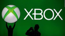 CNNE 745417 - breves economicas- microsoft revela el nuevo xbox