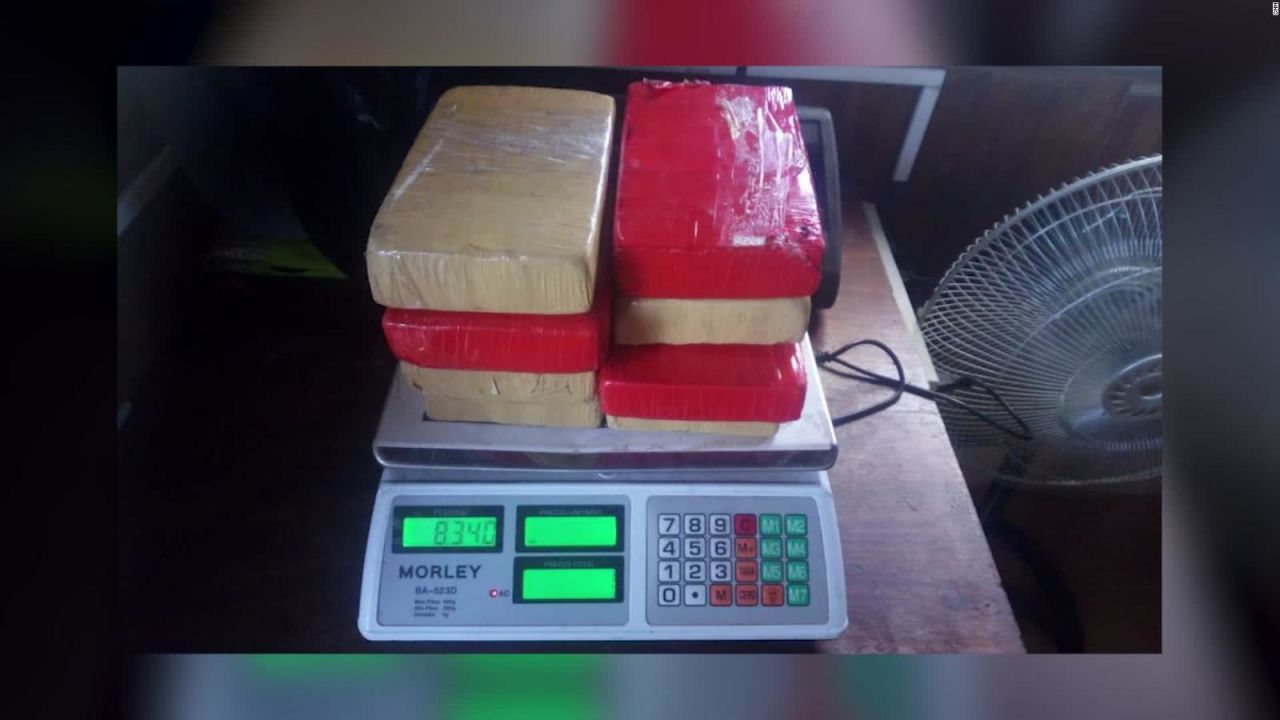 CNNE 747264 - detienen-consul-boliviano-con-8-kilos-de-cocaina