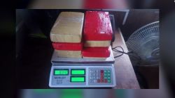 CNNE 747264 - detienen-consul-boliviano-con-8-kilos-de-cocaina