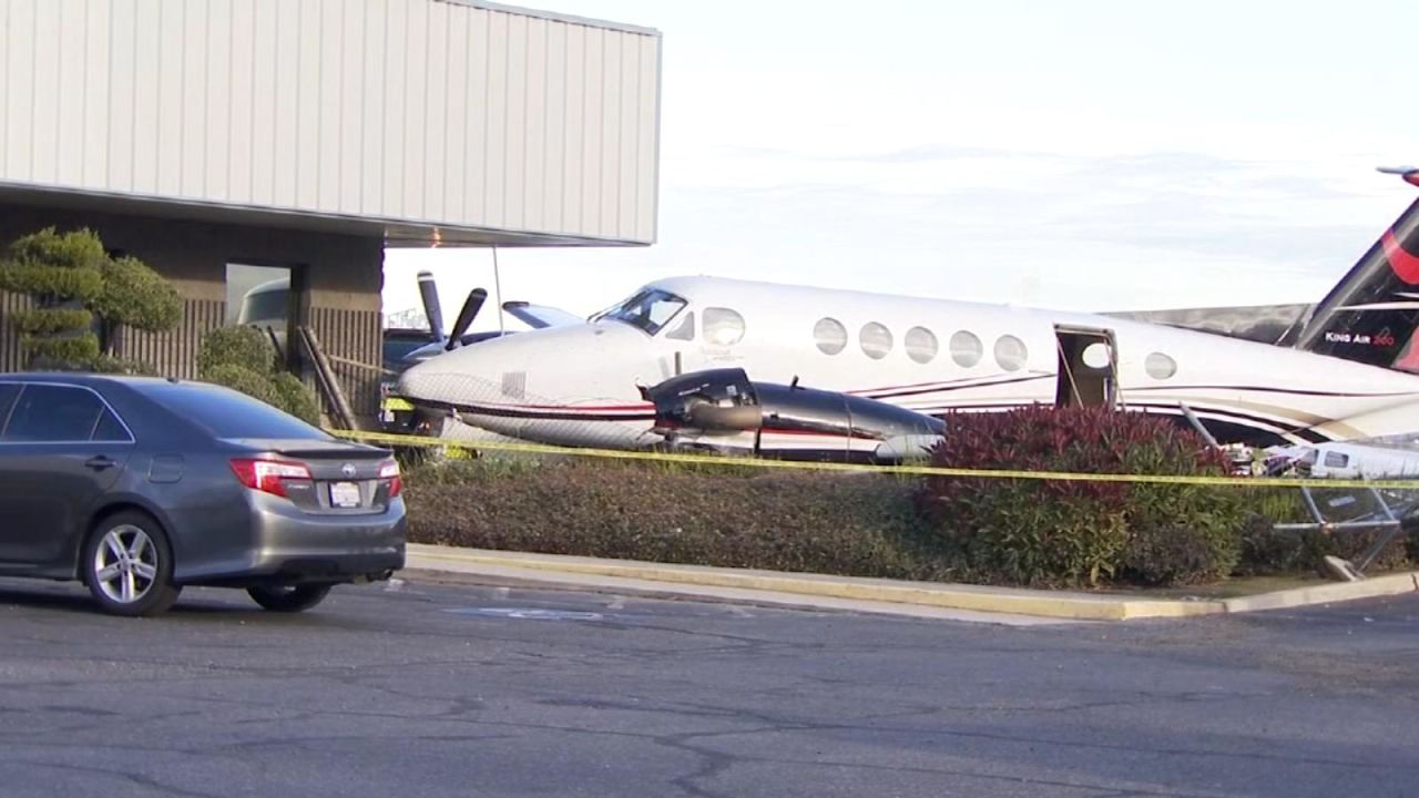 CNNE 748034 - arrestan a joven que habria robado un avion