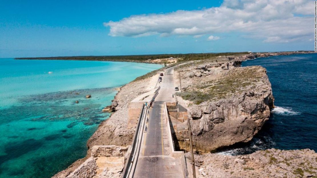 CNNE 748088 - 190401151513-bahamas-eleuthera-glass-window-bridge-drone-super-169