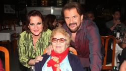 CNNE 748645 - ¿quien fue la gran creadora del duo pimpinela?