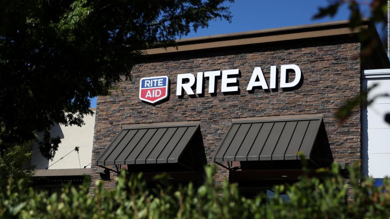 CNNE 751175 - acciones de rite aid casi se triplican en 9 dias