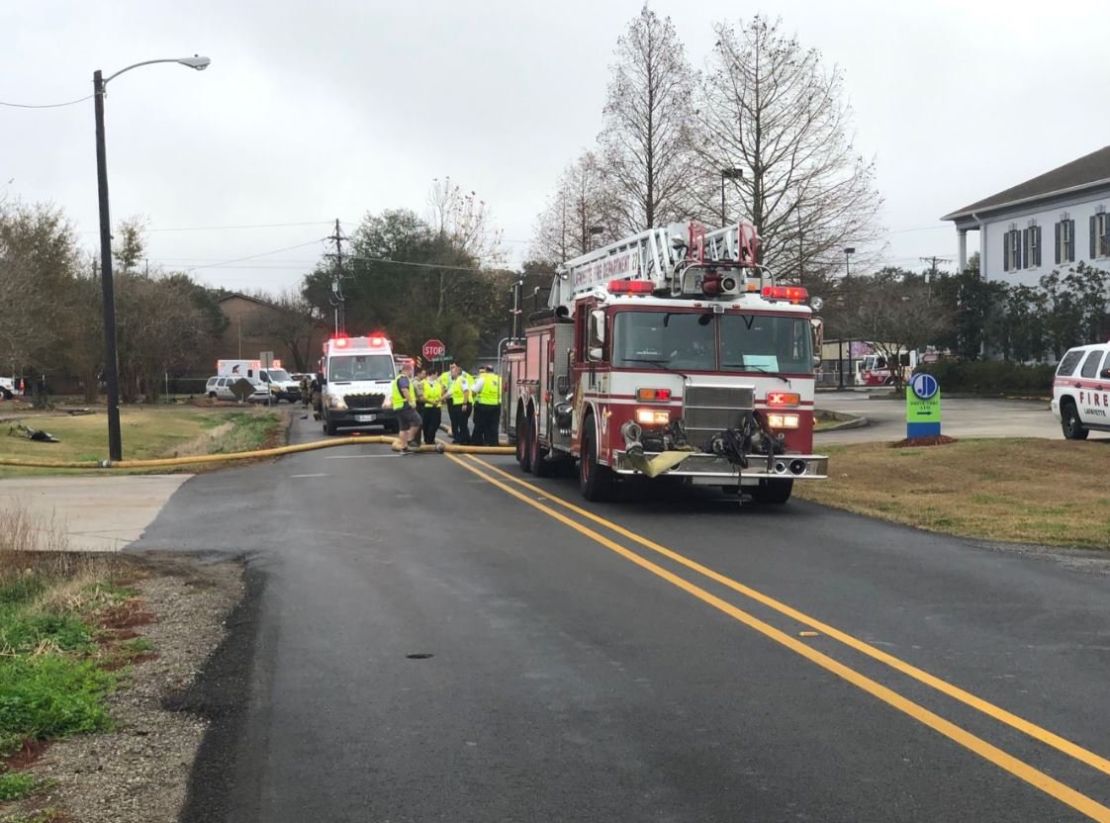 CNNE 751356 - lafayette plane crash