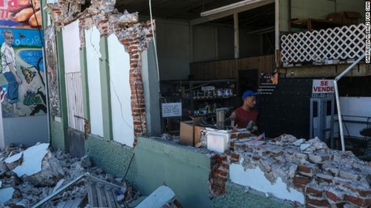 CNNE 755613 - 200107154713-10-puerto-rico-eathquake-0107-story-top