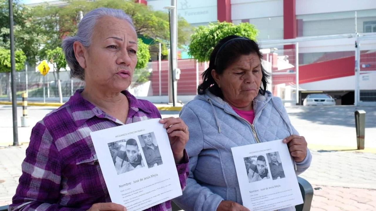 CNNE 756176 - familiares siguen buscando a los desaparecidos en mexico