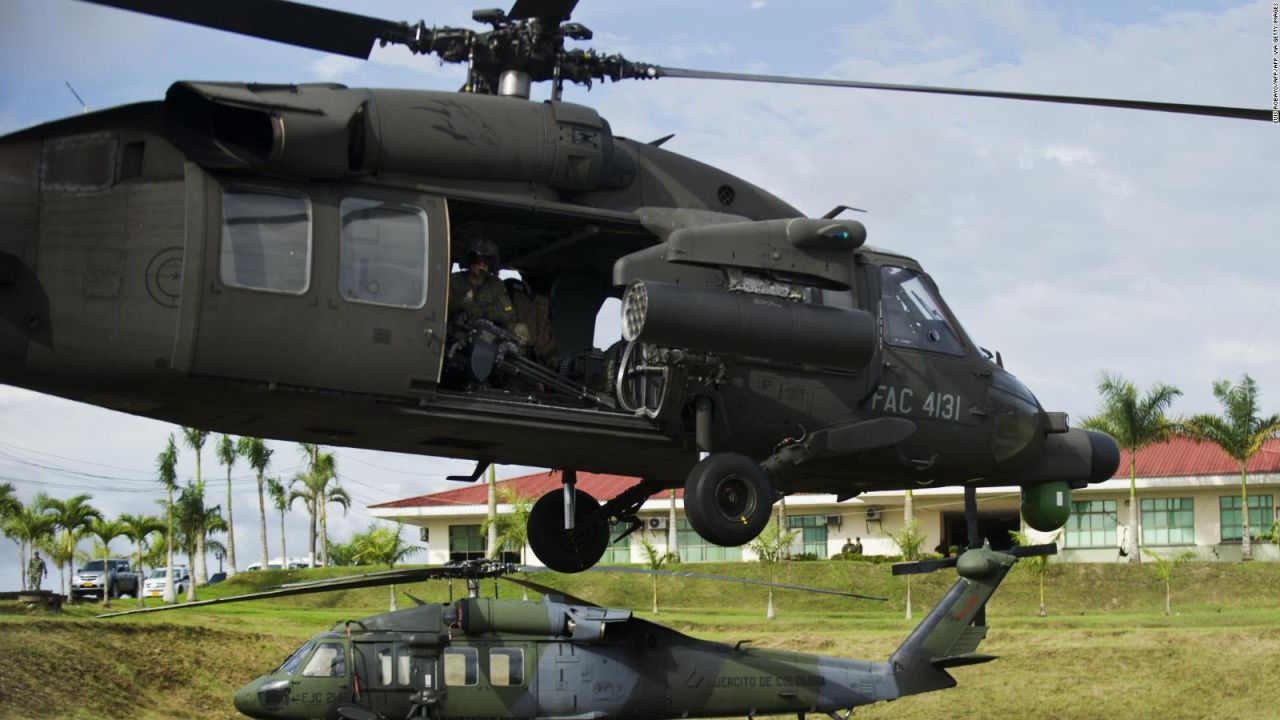 CNNE 756809 - explota camion cerca de base aerea en colombia