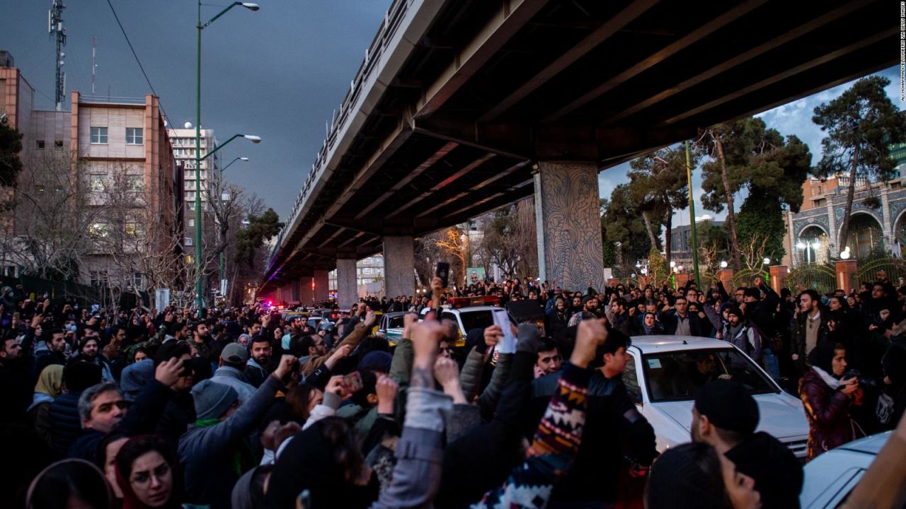 CNNE 757610 - continuan las protestas contra el gobierno de iran