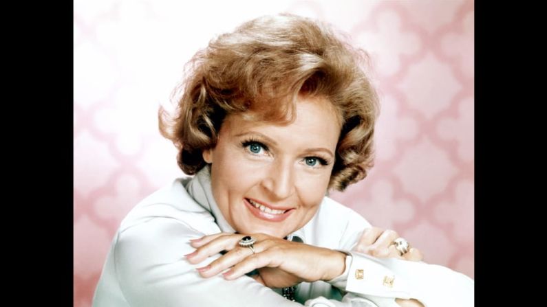 Después de su éxito como Sue Ann Nivens, protagonizó su propia serie, "The Betty White Show", entre 1977 y 1978.