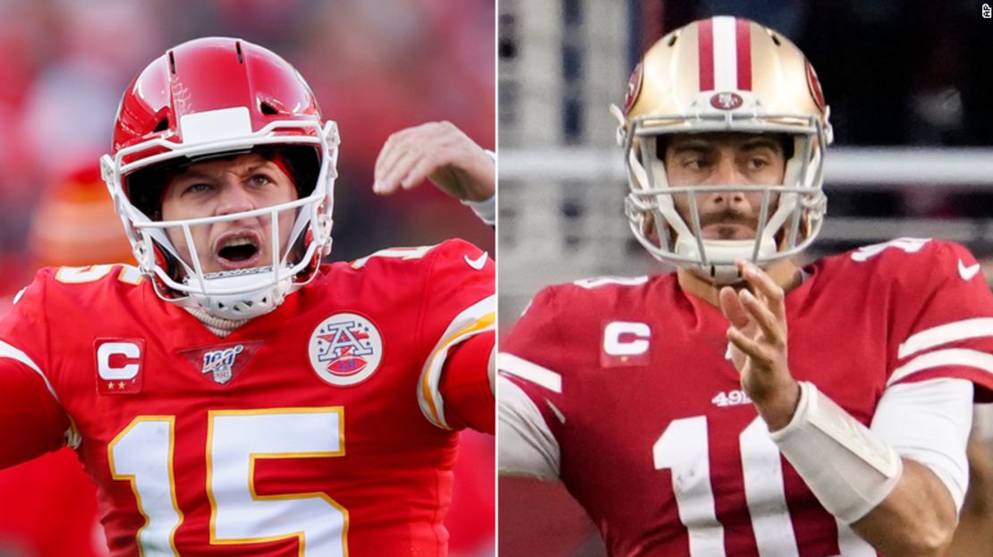 El mariscal de campo de Kansas City Chiefs, Patrick Mahomes, y el mariscal de campo de San Francisco 49ers, Jimmy Garoppolo.