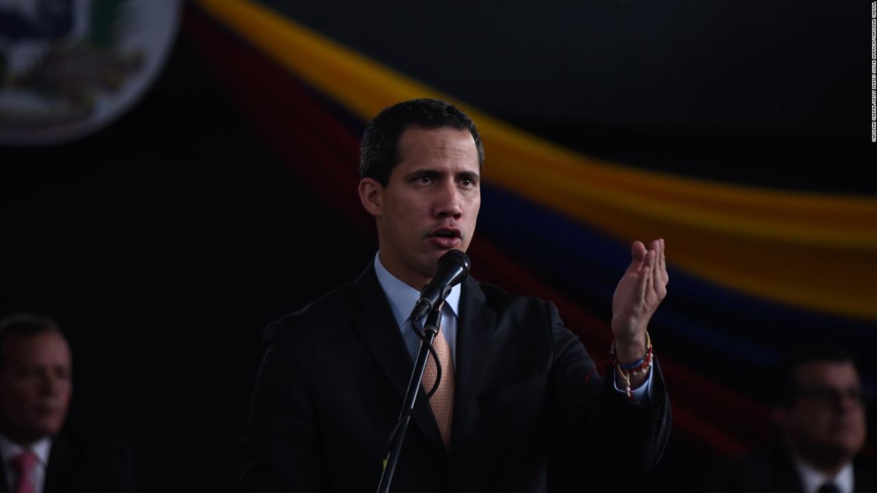 CNNE 762337 - ¿como juan guaido y otros perseguidos politicos salen de venezuela?