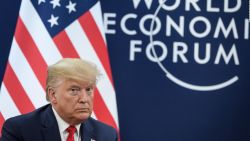 CNNE 762762 - trump estara en davos cuando comience juicio en su contra