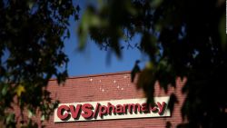 CNNE 763864 - muere cofundador de red de farmacias cvs