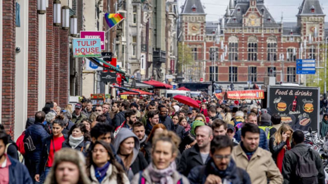 Amsterdam quiere que los turistas paguen más.ROBIN UTRECHT / AFP / AFP / Getty Images