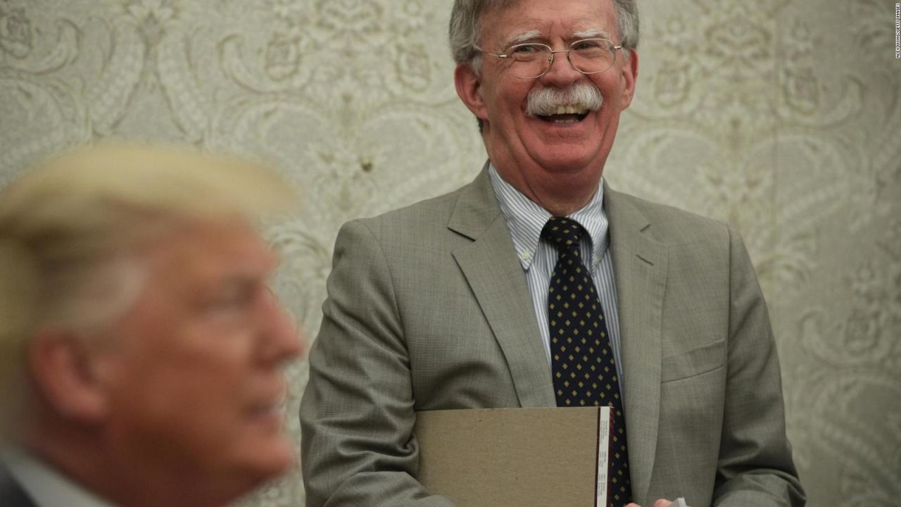 CNNE 765744 - revelaciones de bolton comprometerian a trump