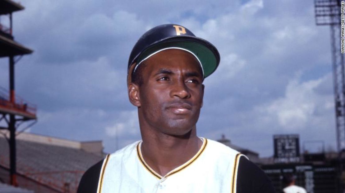 CNNE 766327 - 200127110148-roberto-clemente-aviation-restricted-exlarge-169