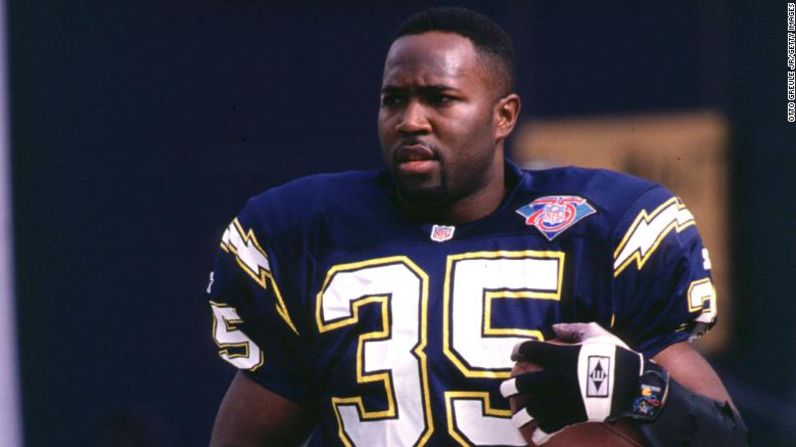 Rodney Culver, de 26 años, estaba entre 104 pasajeros y cinco de la tripulación que murieron cuando el vuelo 592 de ValuJet se estrelló en los Everglades de Florida en mayo de 1996. Culver jugó como corredor con los San Diego Chargers. La esposa de Culver, Karen Culver, también murió en el accidente. Les sobrevivieron sus dos hijas.