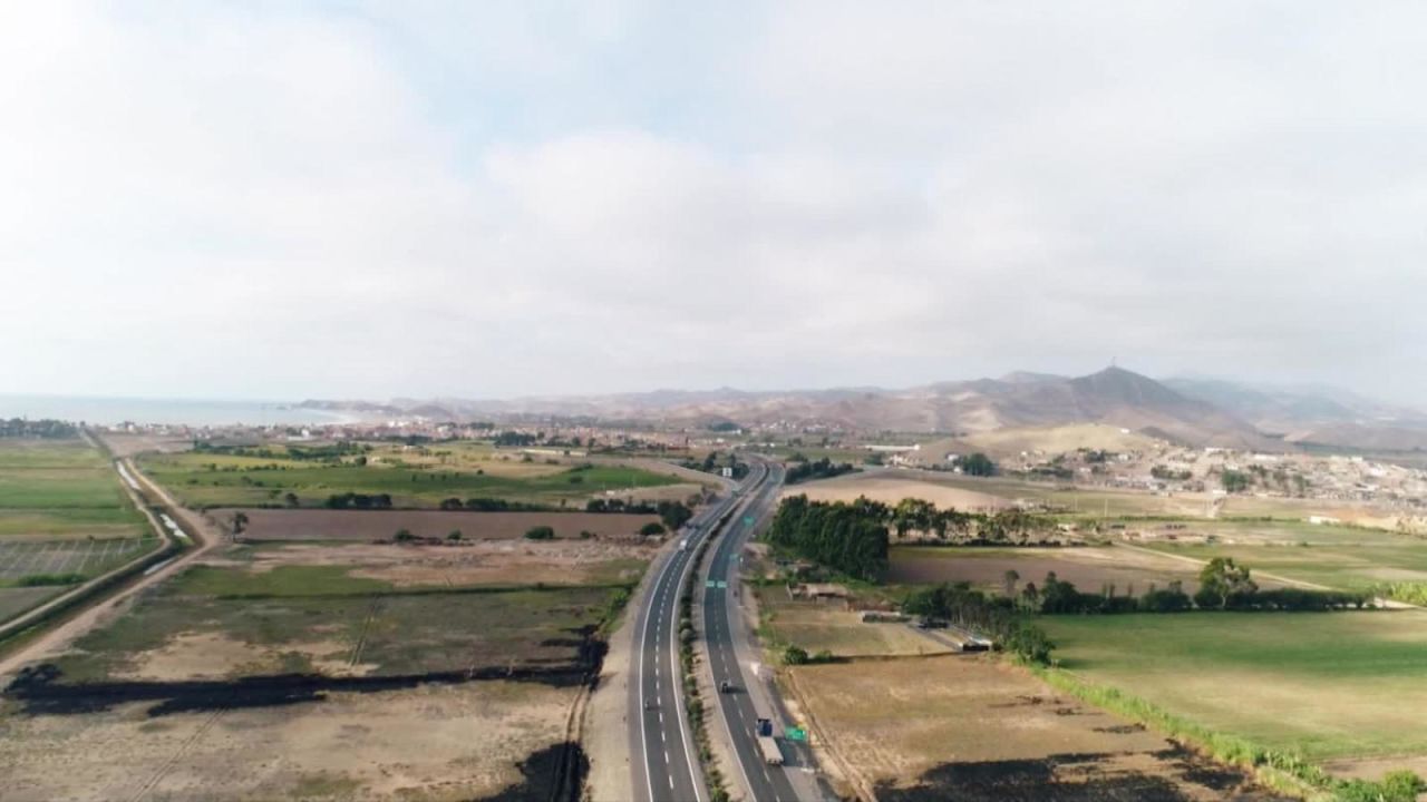 CNNE 768086 - momias y dunas- un recorrido por el suroeste de peru