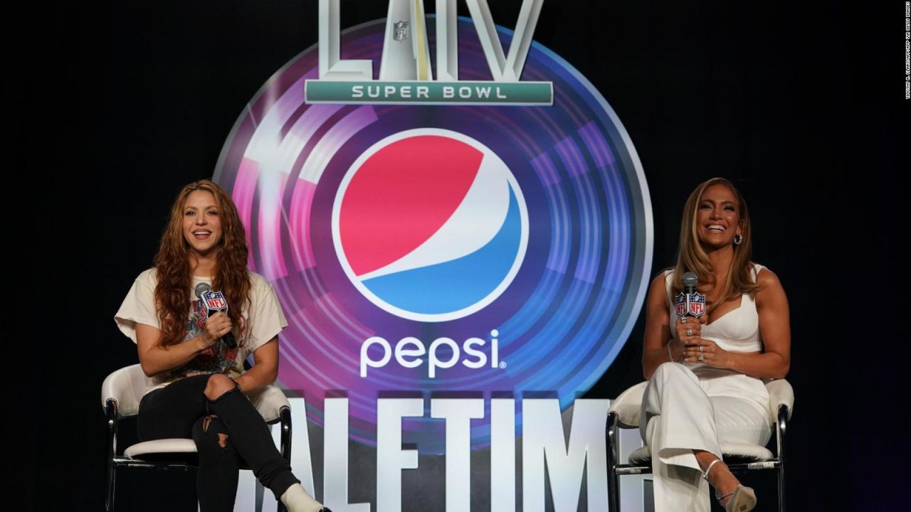 CNNE 768353 - las palabras de shakira y jennifer lopez previo al super bowl llv