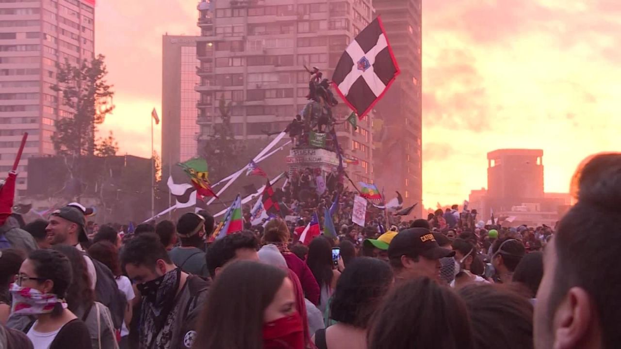 CNNE 771330 - las protestas en chile ya dejan 31 muertos