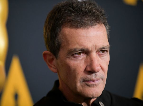 El español Antonio Banderas busca su primera estatuilla de Oscar gracias a su interpretación como Salvador Mallo en la película de Pedro Almodóvar Dolor y Gloria. / Crédito: Rodin Eckenroth/Getty Images