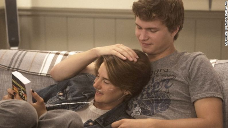 “The Fault in Our Stars” (2014) – Este drama protagonizado por Shailene Woodley y Ansel Elgort tiene un puntaje de 7,7/10 en IMDb.