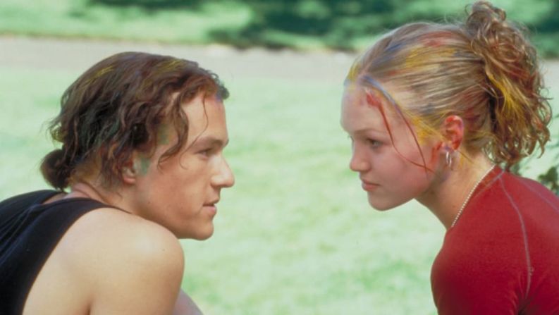 “10 Things I Hate About You” (1999) – Heath Ledger y Julia Stiles dieron vida a los protagonistas de esta cinta que está calificada con un 7,3/10 en IMDb.