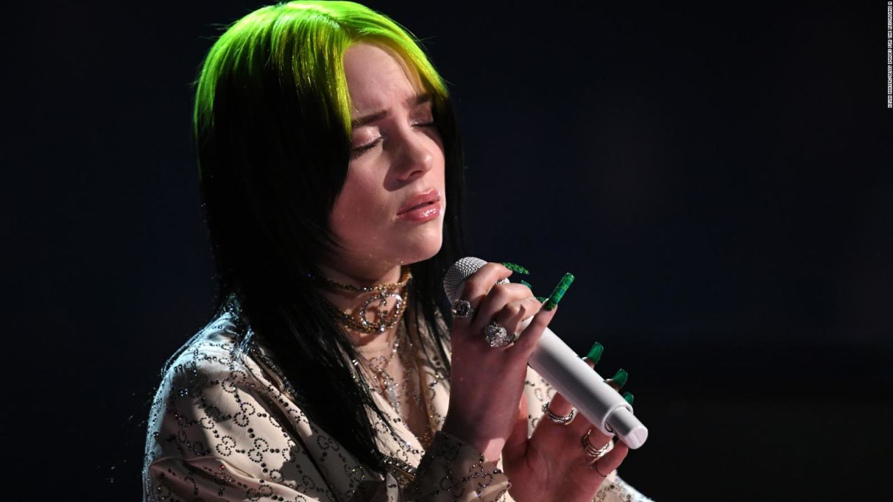 CNNE 776268 - billie eilish canta el tema para pelicula de bond