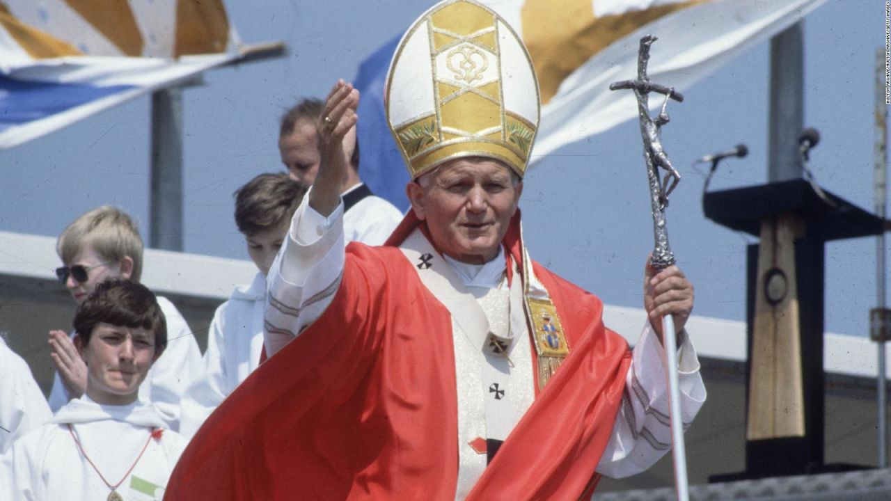 CNNE 777388 - la reaccion de jose levy a la muerte de juan pablo ii