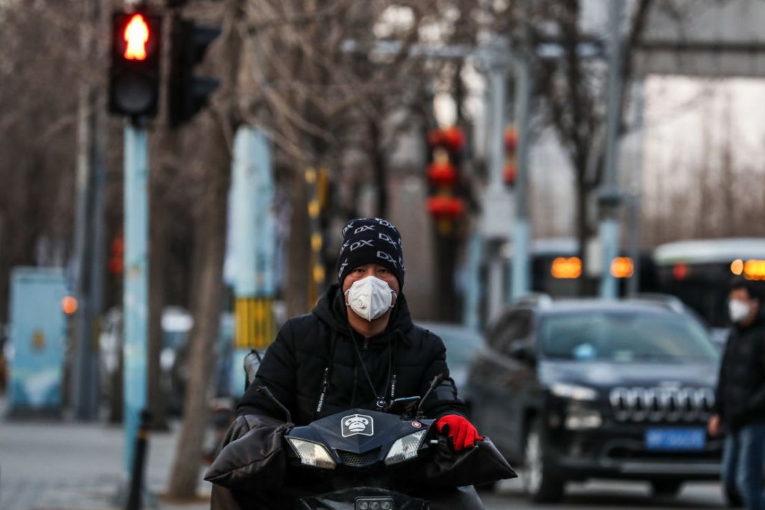 CNNE 778175 - daily life in beijing amid coronavirus outbreak