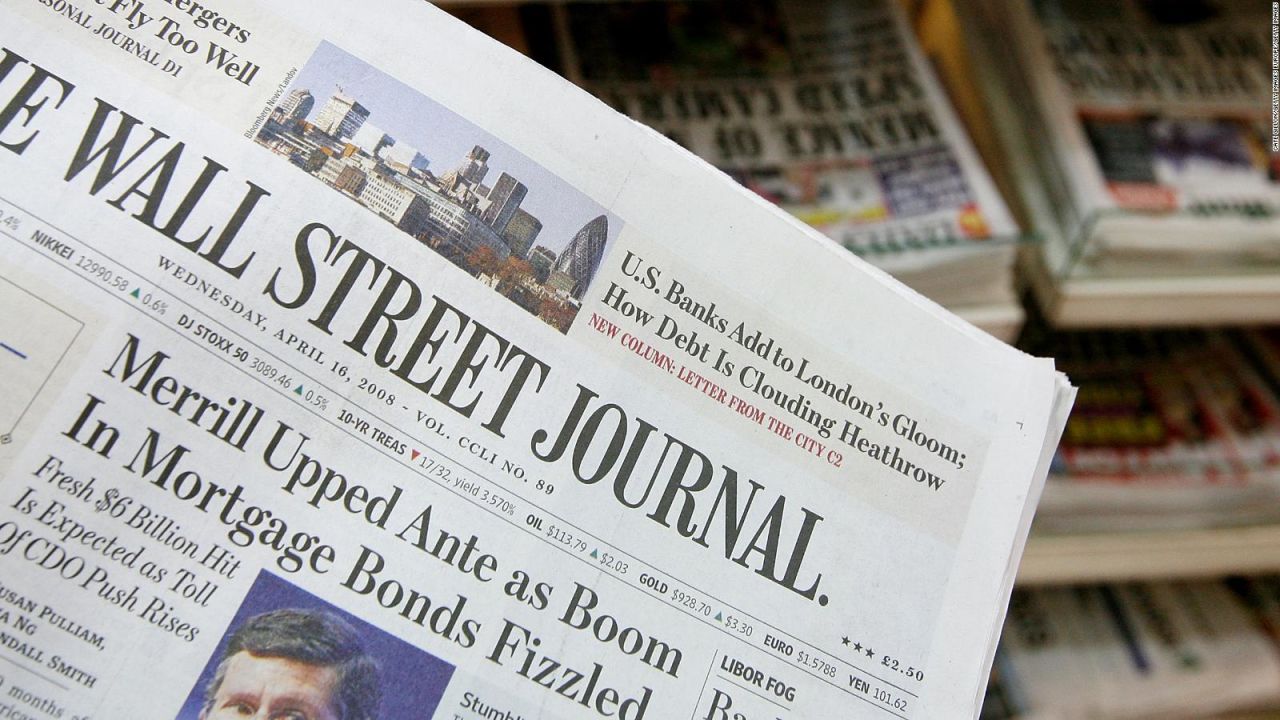 CNNE 778226 - china les retira credenciales de prensa a tres periodistas de the wall street journal