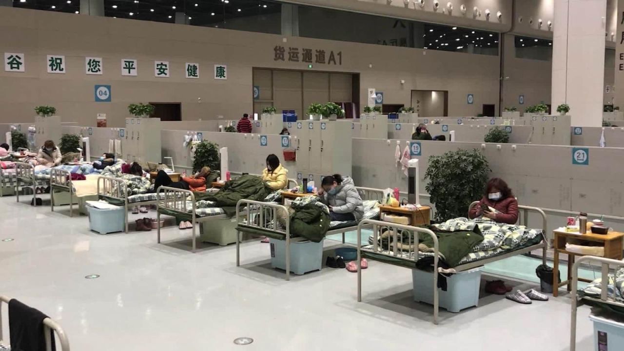 CNNE 779913 - asi se vive dentro de un hospital en wuhan, china