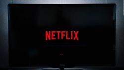 CNNE 780783 - aumentara el costo de netflix en ee-uu-