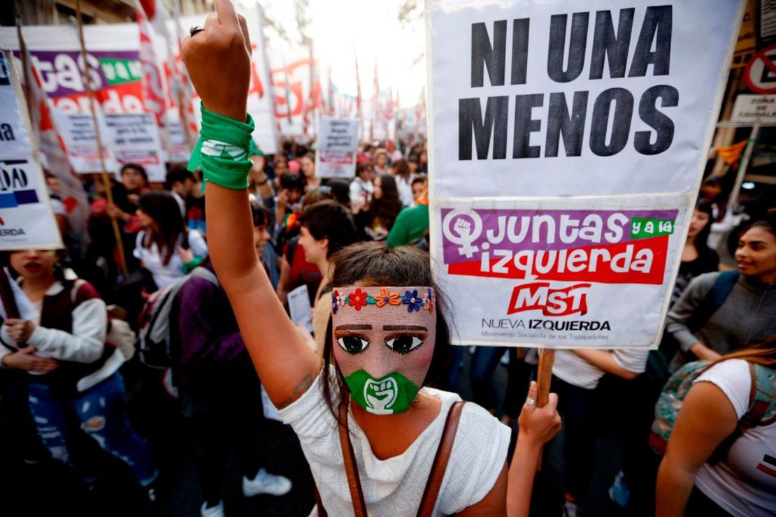 Marcha del movimiento "Ni una menos" contra la violencia de género en Buenos Aires, Argentina, el 3 de junio de 2019.