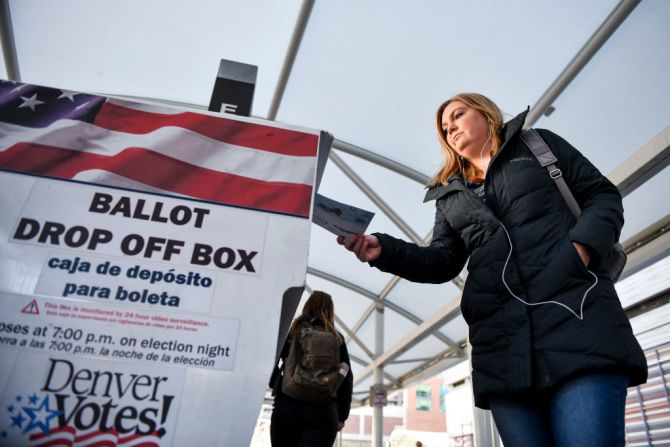 Se espera que Bernie Sanders tenga un mejor desempeño en el oeste y en el noreste, mientras que Joe Biden podría ganar en el sur.