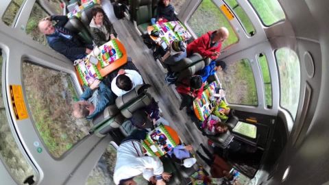 CNNE 789834 - un tren panoramico a machu picchu