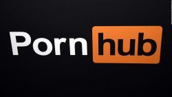 CNNE 791095 - pornhub ofrece contenido premium gratis para italia