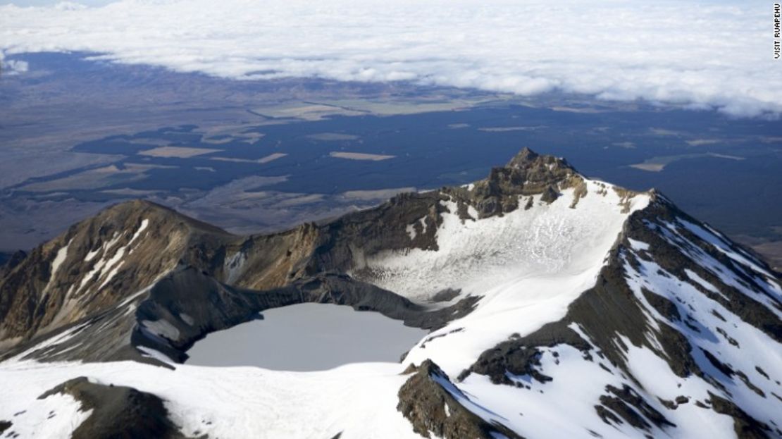 CNNE 7eb74018 - 160512131824-01-mount-ruapehu-nz-exlarge-169