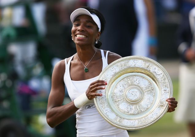 En 2007 por primera vez la rama femenina recibe los mismos premios en efectivo que la masculina.