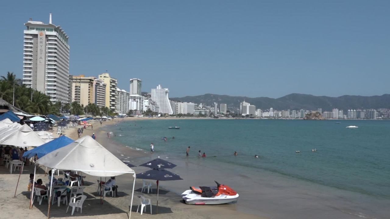 CNNE 802924 - playas turisticas en mexico cierran ante el covid-19