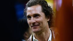 CNNE 811097 - matthew mcconaughey se une al reto "all in challenge"